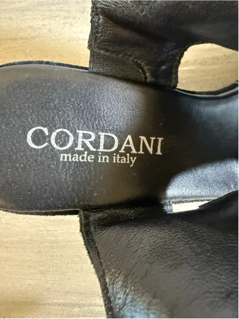 Cordani Reed Black Suede Platform Wedge Sandal Booties Size 9 / 39